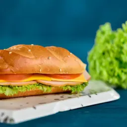 Veinwa Turkey Sandwich